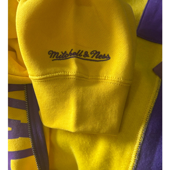 NWT! Mitchell & Ness PVAMU Colorblock Hoodie Prairie View A&M - Size XL - Picture 5 of 6